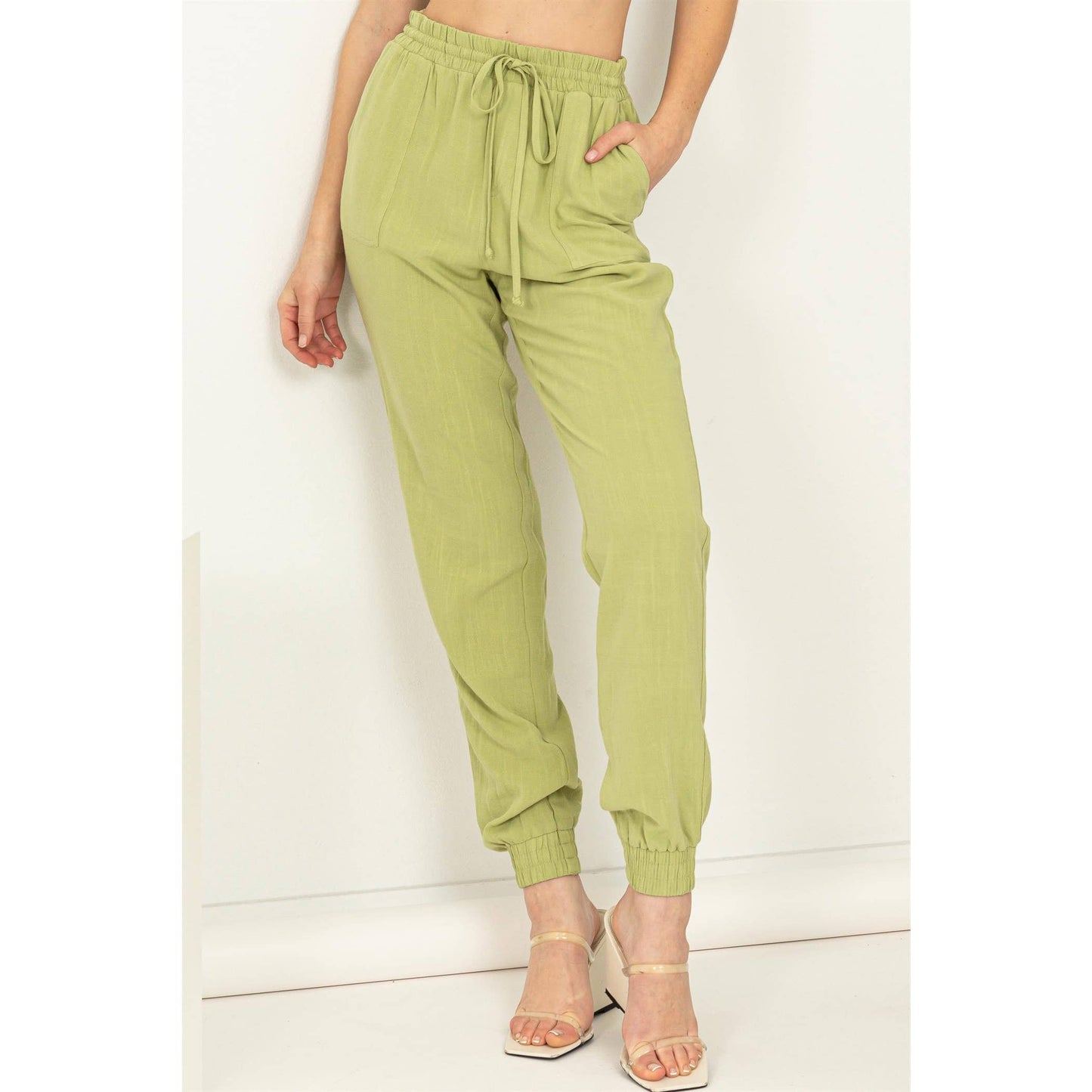 Laid-Back High-Rise Joggers: Tropical Peach