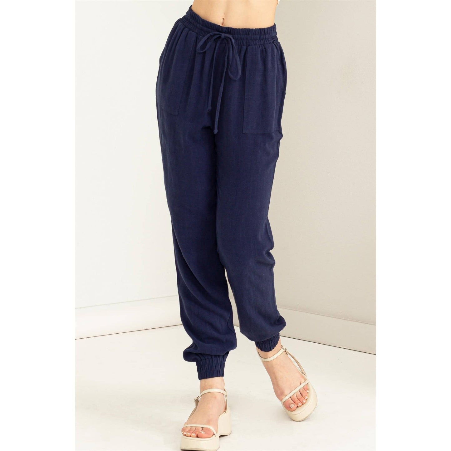 Laid-Back High-Rise Joggers: Tropical Peach